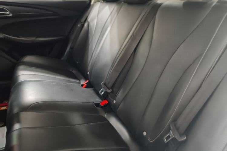 Used Roewe i5 2019 1.5L Automatic 4G Connected Langhao Edition Left Rear Seat