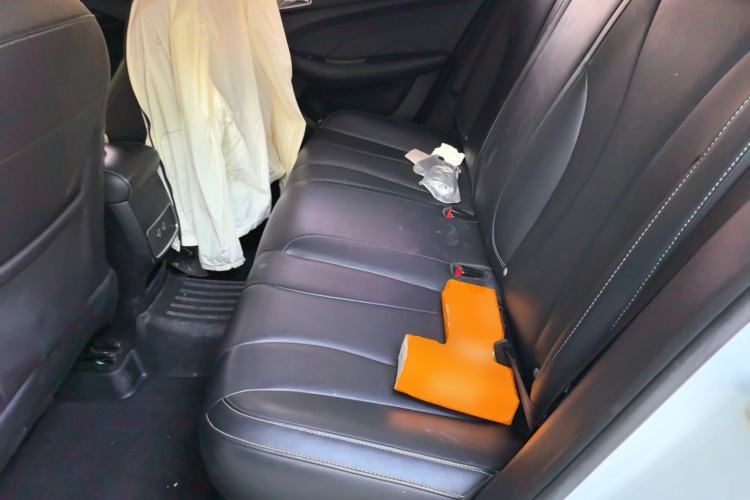 Used Roewe i5 2019 1.5L Automatic 4G Connected Langhao Edition Left Rear Seat