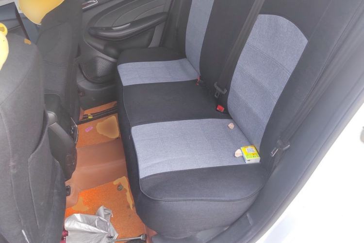 Used Roewe i5 2019 1.5L Automatic 4G Connected Linghao Edition Left Rear Seat
