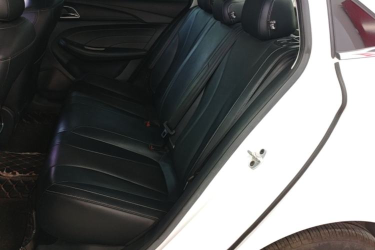 Used Roewe i5 2019 1.5L Manual 4G Connect Leehao Flagship Edition Left Rear Seat