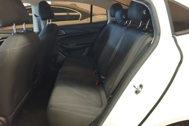 Used Roewe i5 2019 1.5L Manual 4G Connected Langyue Edition Left Rear Seat