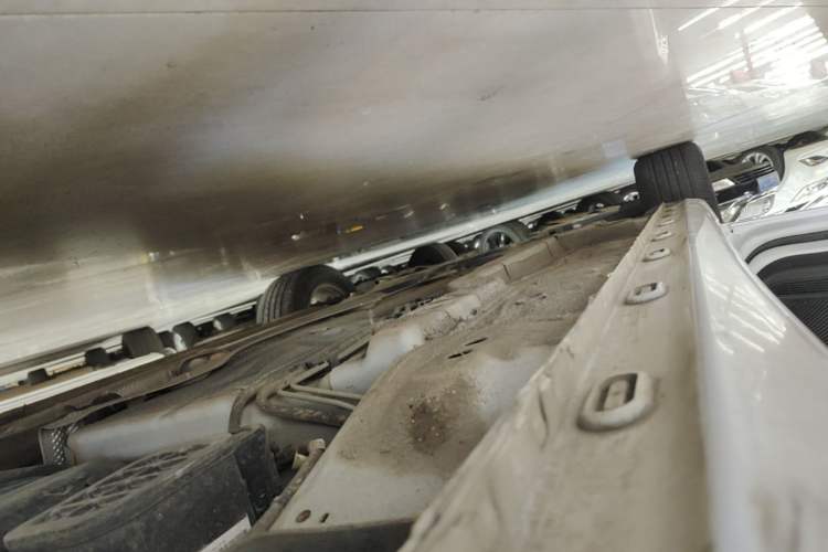 Used Roewe i5 2019 1.5L Automatic 4G Connected Langyue Edition Left Side Sill