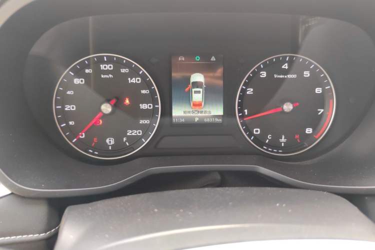Used Roewe i5 2019 1.5L Automatic 4G Connected Linghao Edition Odometer Close Up