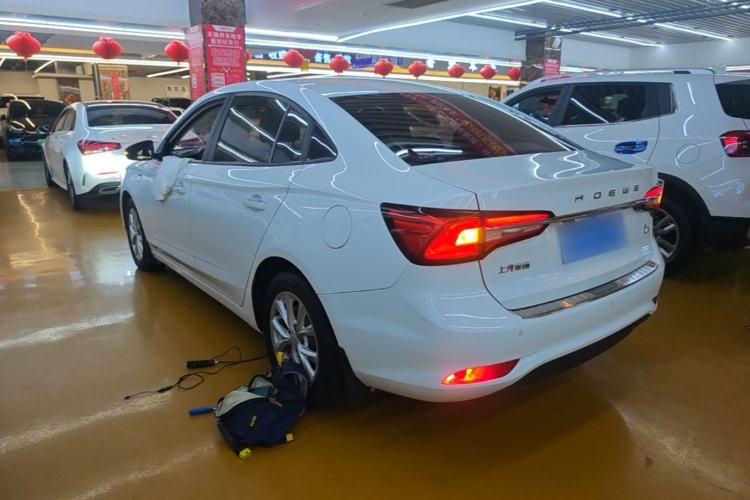 Used Roewe i5 2019 1.5L Manual 4G Connected Langyue Edition Rear Left 45 Deg