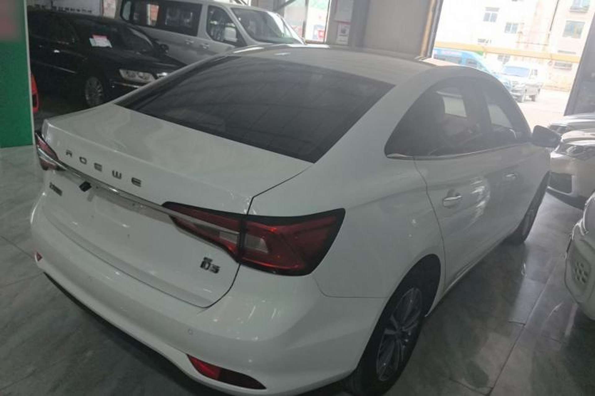 Used Roewe i5 2019 1.5L Manual 4G Connectable Langhao Edition Rear Right 45 Deg