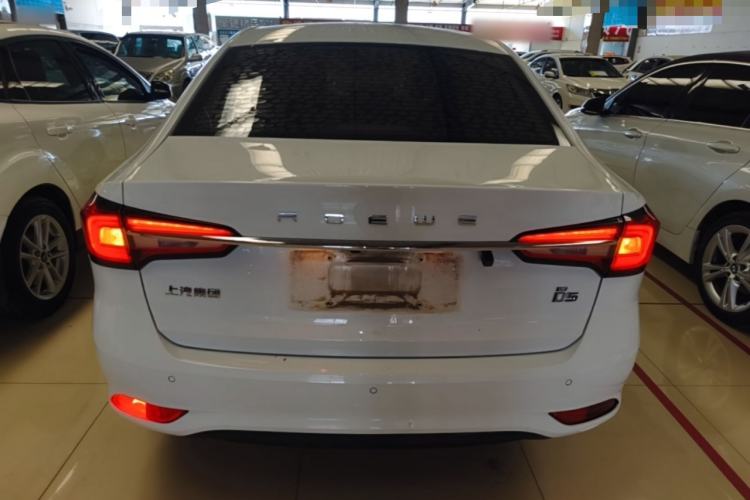 Used Roewe i5 2019 1.5L Manual 4G Connected Langyue Edition Rear