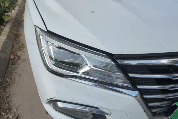 Used Roewe i5 2019 1.5L Manual 4G Connected Langyue Edition Right Front Headlight