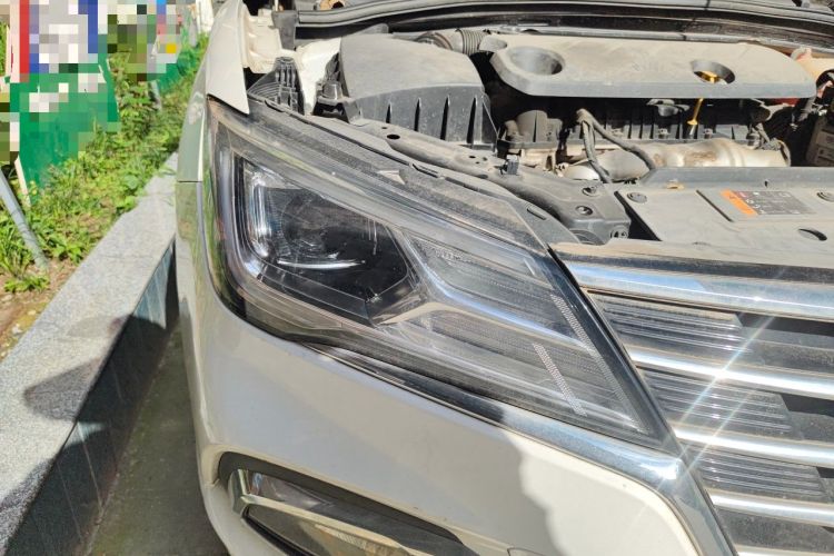 Used Roewe i5 2019 1.5L Manual 4G Connectable Langhao Edition Right Front Headlight