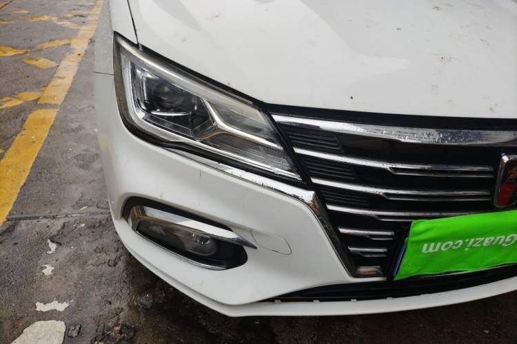 Used Roewe i5 2019 1.5L Automatic 4G Connected Linghao Edition Right Front Headlight