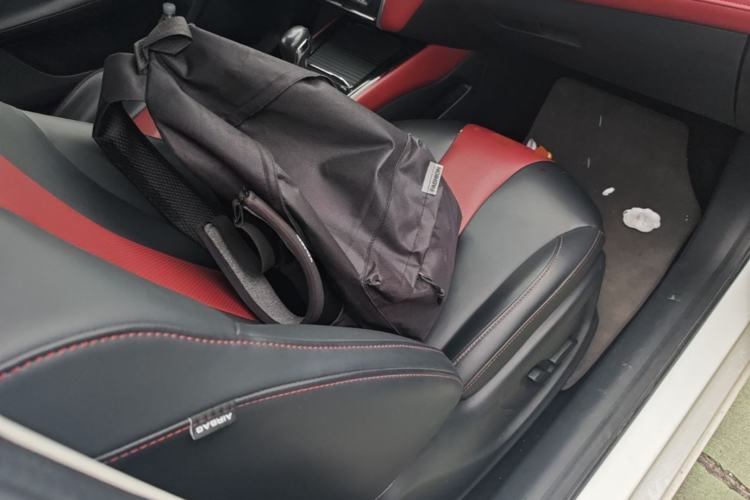 Used Roewe i5 2019 20T Automatic SmartConnect Luxury Prestige Edition Right Front Seat