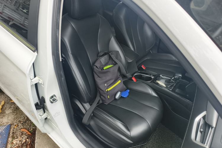 Used Roewe i5 2019 1.5L Automatic 4G Connected Linghao Flagship Edition Right Front Seat