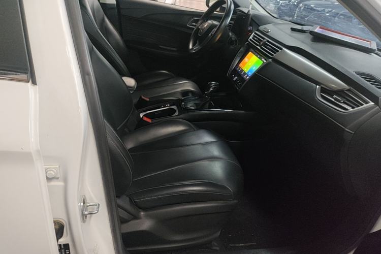 Used Roewe i5 2019 1.5L Automatic 4G Connected Langhao Edition Right Front Seat