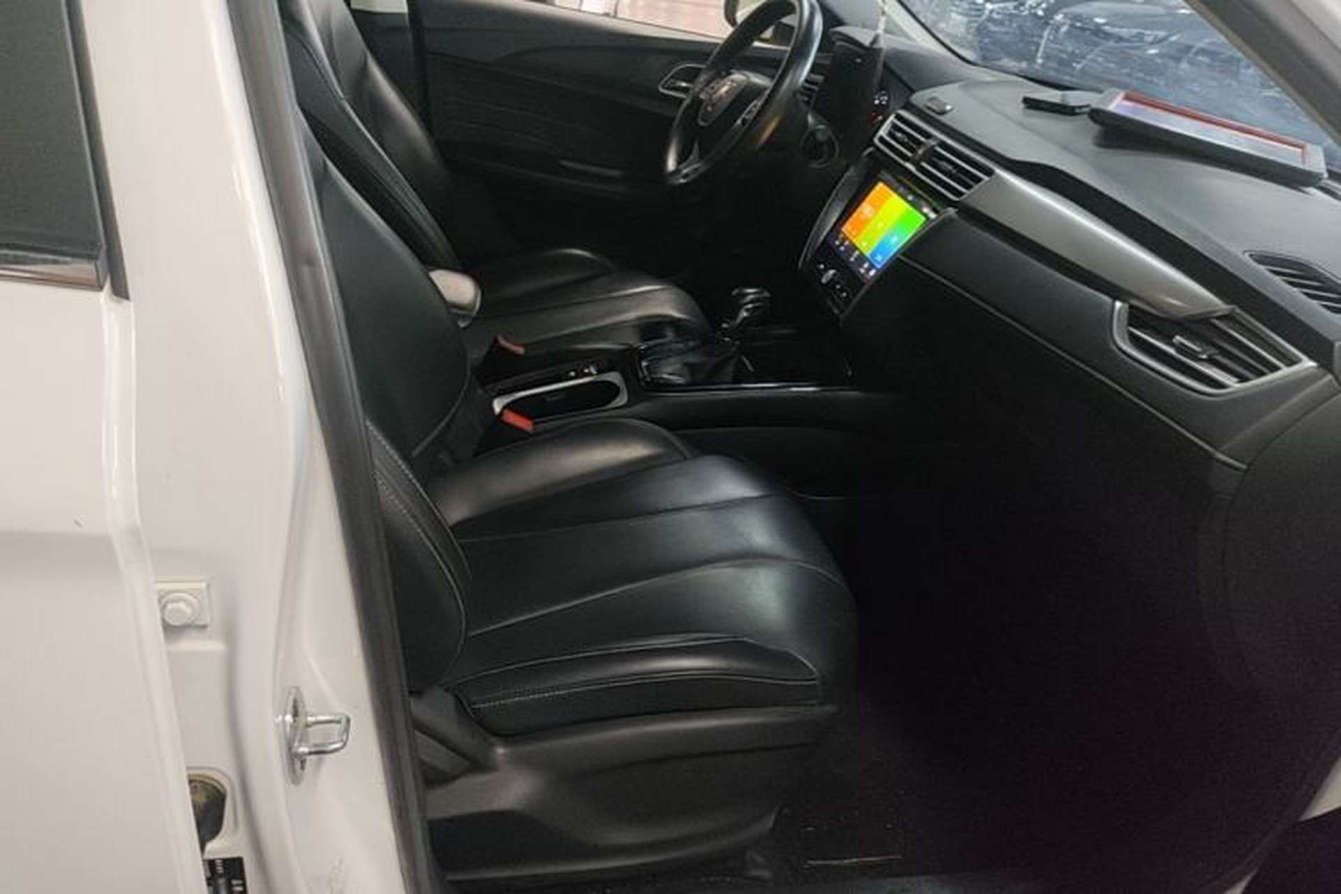 Used Roewe i5 2019 1.5L Automatic 4G Connected Langhao Edition Right Front Seat