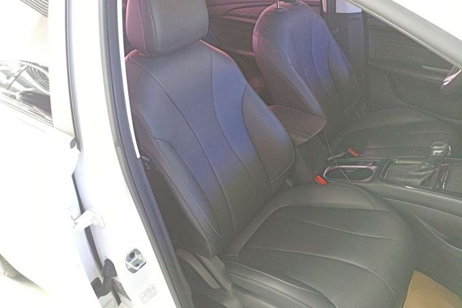 Used Roewe i5 2019 1.5L Automatic 4G Connected Linghao Flagship Edition Right Front Seat