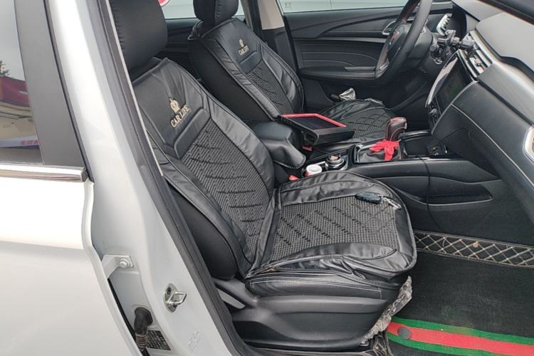 Used Roewe i5 2019 1.5L Automatic 4G Connected Linghao Edition Right Front Seat