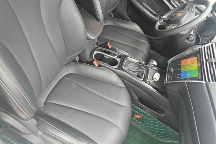 Used Roewe i5 2019 1.5L Automatic 4G Connected Langhao Edition Right Front Seat