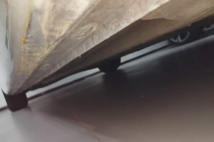 Used Roewe i5 2019 1.5L Automatic 4G Connected Langhao Edition Right Side Sill