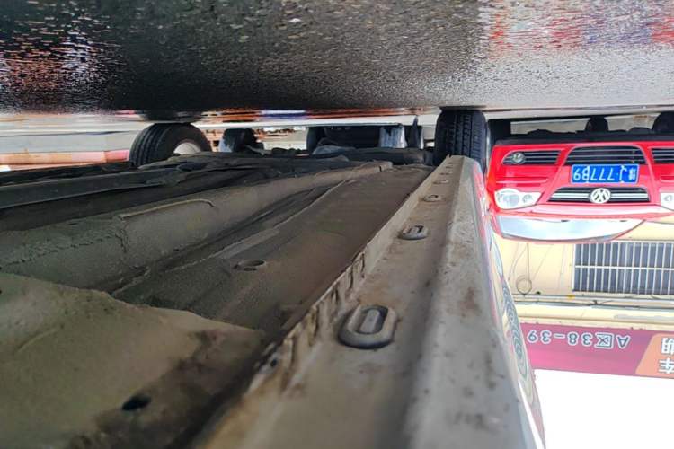Used Roewe i5 2019 1.5L Automatic 4G Connected Linghao Edition Right Side Sill