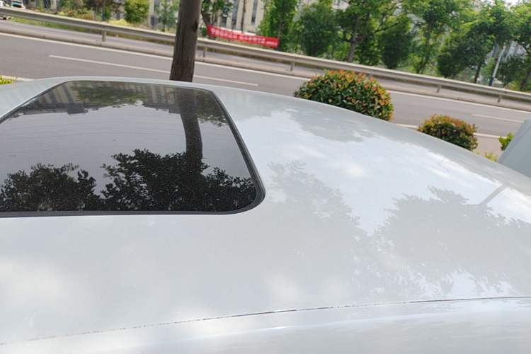 Used Roewe i5 2019 1.5L Automatic 4G Connected Langhao Edition Roof