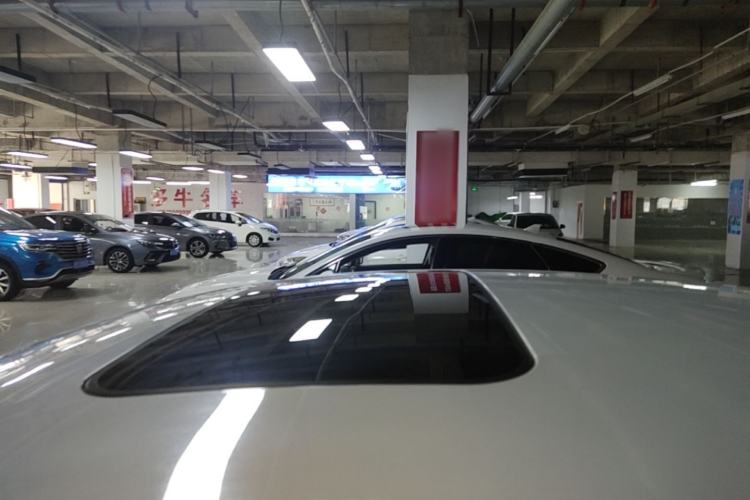 Used Roewe i5 2019 1.5L Automatic 4G Connected Linghao Edition Roof