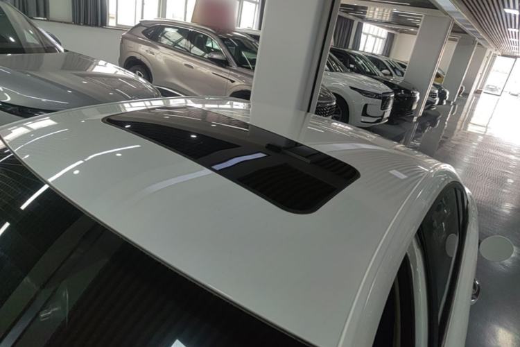 Used Roewe i5 2019 1.5L Automatic 4G Connected Langhao Edition Roof