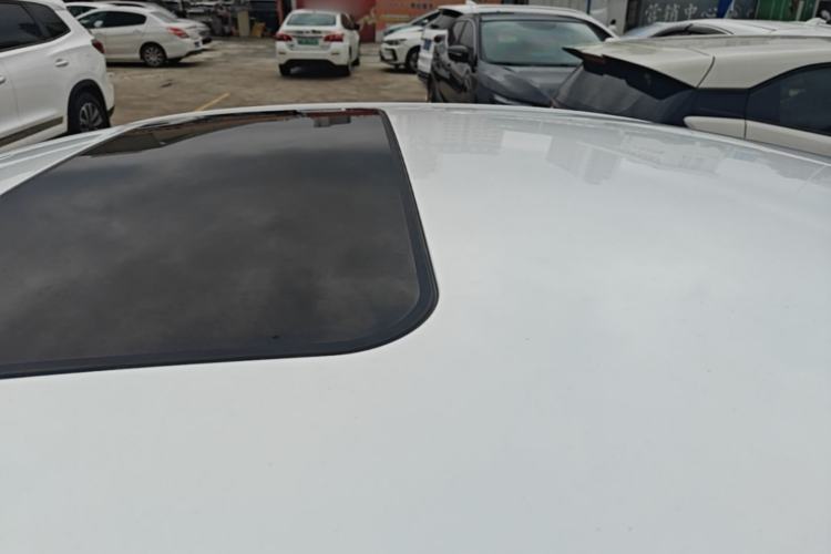 Used Roewe i5 2019 1.5L Automatic 4G Connected Langhao Edition Roof