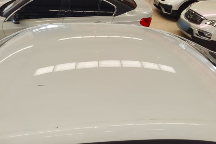 Used Roewe i5 2019 1.5L Manual 4G Connected Langyue Edition Roof