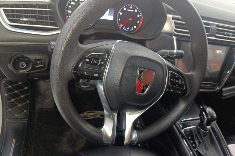 Used Roewe i5 2019 1.5L Automatic 4G Connected Langhao Edition Steering Wheel