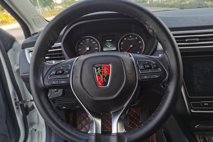 Used Roewe i5 2019 1.5L Automatic 4G Connected Linghao Edition Steering Wheel