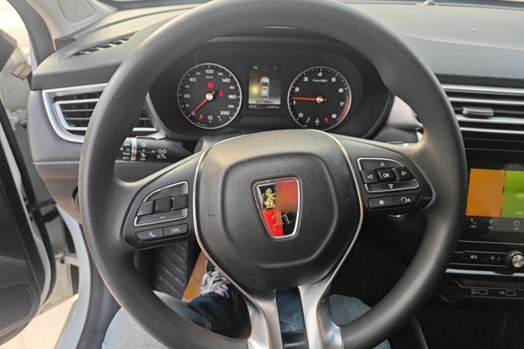 Used Roewe i5 2019 1.5L Manual 4G Connectable Langhao Edition Steering Wheel
