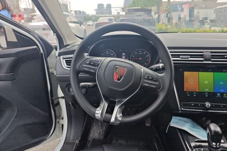 Used Roewe i5 2019 1.5L Automatic 4G Connected Linghao Flagship Edition Steering Wheel