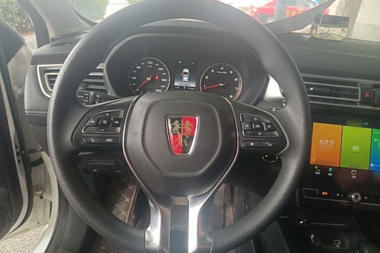 Used Roewe i5 2019 1.5L Automatic 4G Connected Langhao Edition Steering Wheel
