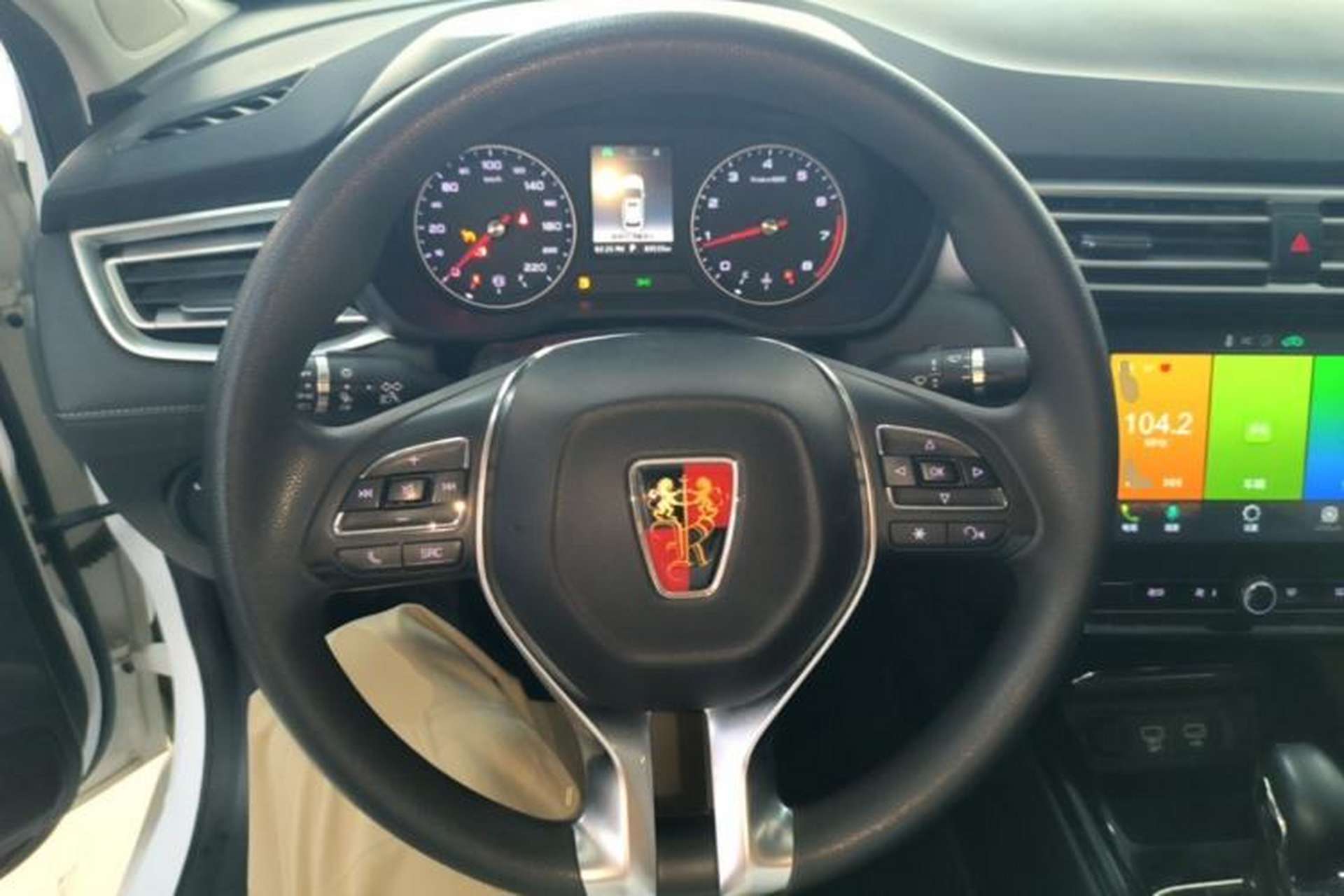 Used Roewe i5 2019 1.5L Automatic 4G Connected Langhao Edition Steering Wheel