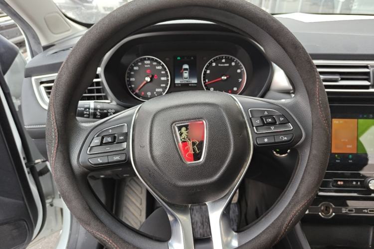 Used Roewe i5 2019 1.5L Manual 4G Connect Leehao Flagship Edition Steering Wheel