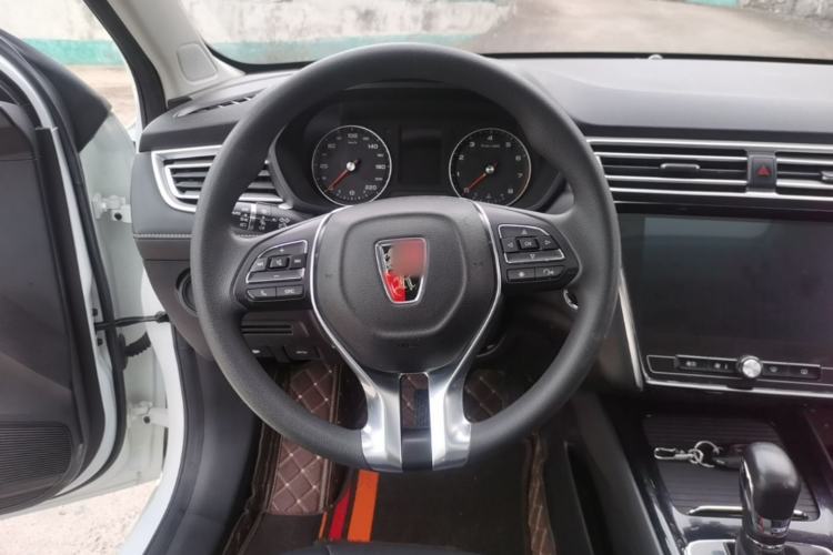 Used Roewe i5 2019 1.5L Automatic 4G Connected Langhao Edition Steering Wheel