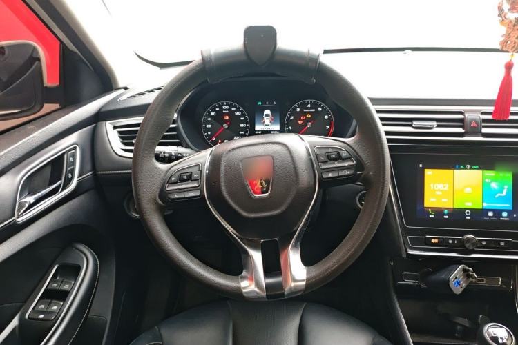 Used Roewe i5 2019 1.5L Manual 4G Connectable Langhao Edition Steering Wheel