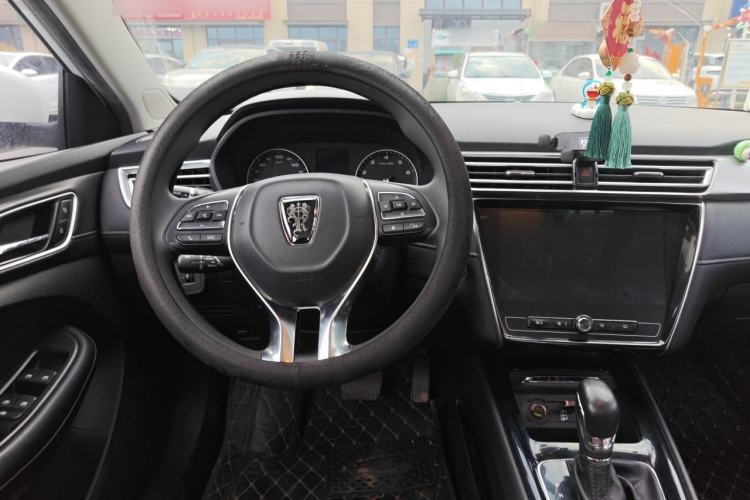 Used Roewe i5 2019 1.5L Automatic 4G Connected Linghao Flagship Edition Steering Wheel
