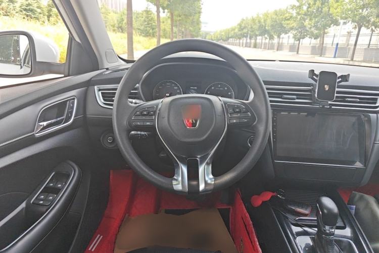 Used Roewe i5 2019 1.5L Automatic 4G Connected Langhao Edition Steering Wheel