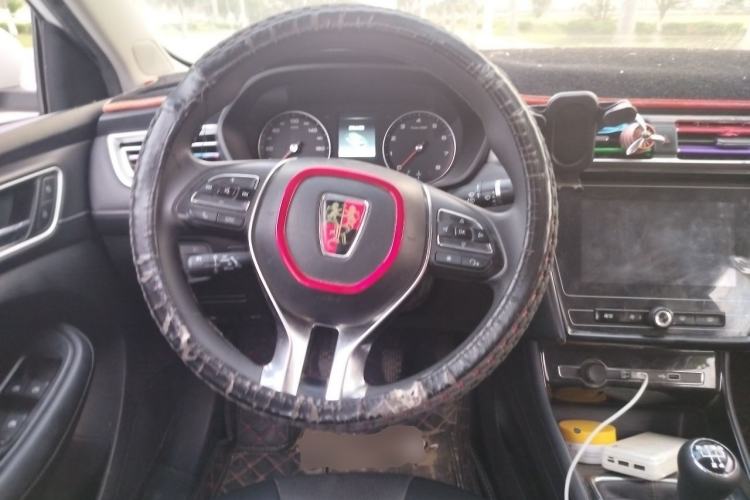 Used Roewe i5 2019 1.5L Manual 4G Connectable Langhao Edition Steering Wheel