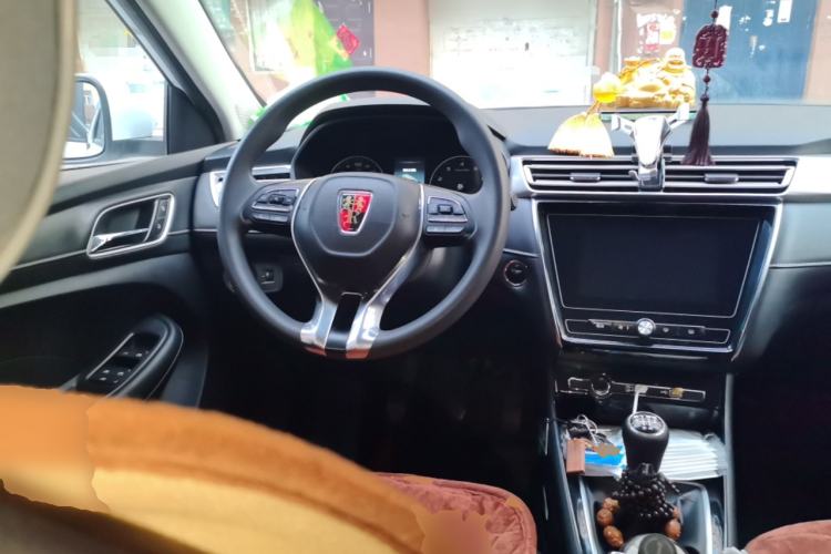 Used Roewe i5 2019 1.5L Manual 4G Connected Langyue Edition Steering Wheel