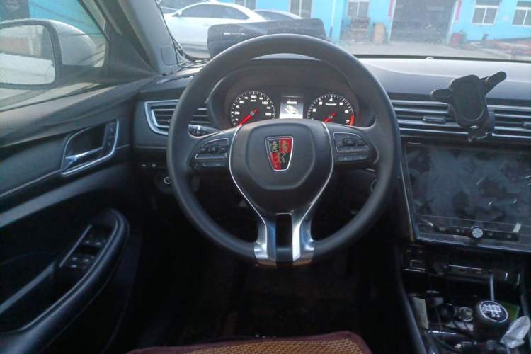 Used Roewe i5 2019 1.5L Manual 4G Connected Langyue Edition Steering Wheel