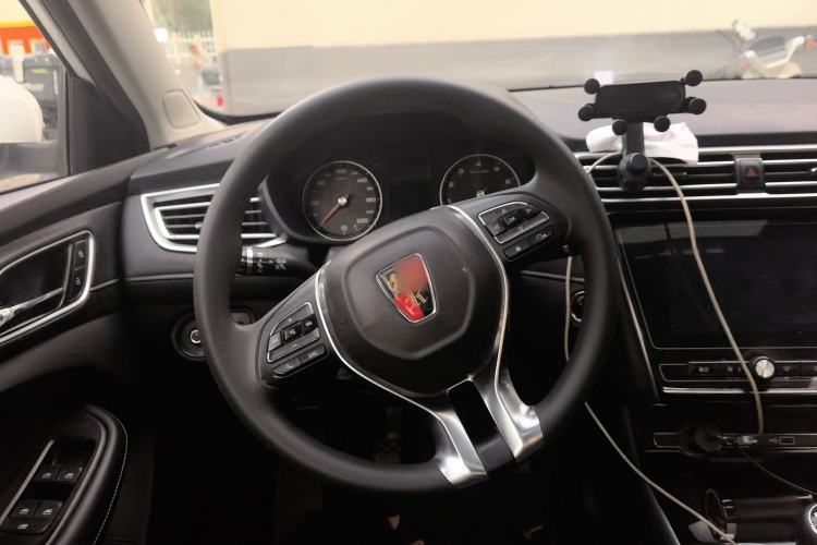 Used Roewe i5 2019 1.5L Manual 4G Connectable Langhao Edition Steering Wheel