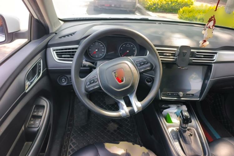 Used Roewe i5 2019 1.5L Automatic 4G Connected Linghao Flagship Edition Steering Wheel