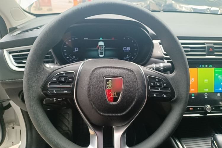 Used Roewe i5 2019 20T Automatic 4G Connected Supercharged Flagship Edition Steering Wheel