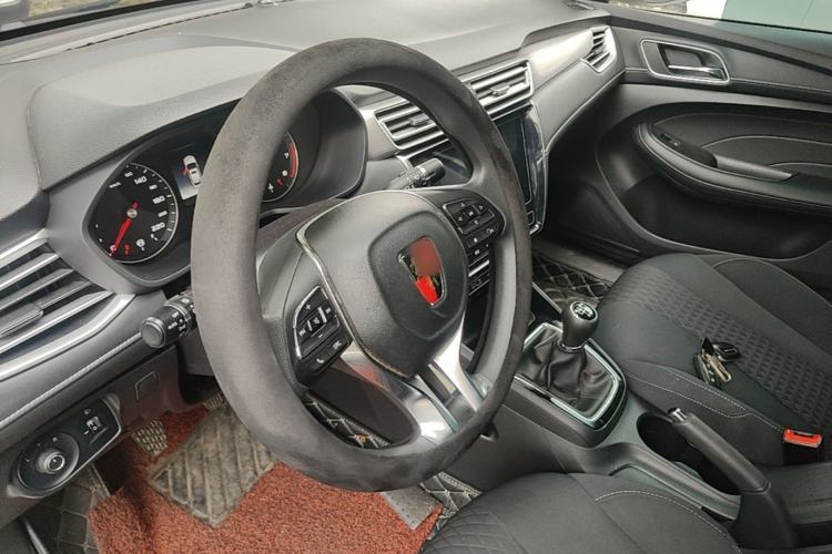 Used Roewe i5 2019 1.5L Manual 4G Connected Langyue Edition Steering Wheel