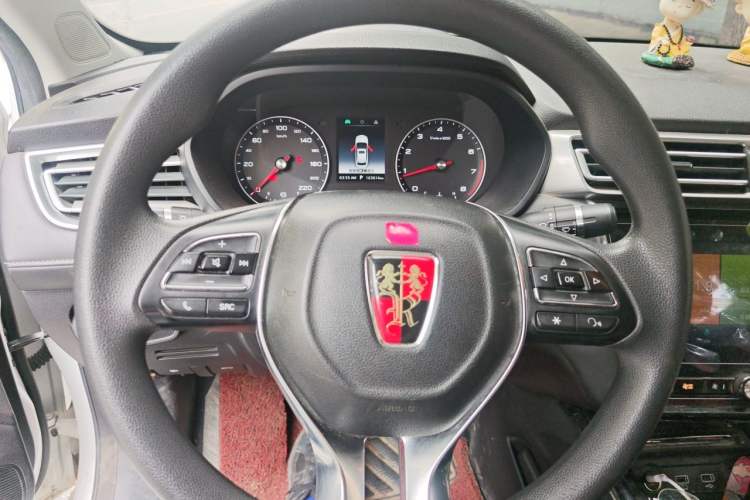 Used Roewe i5 2019 1.5L Automatic 4G Connected Langyue Edition Steering Wheel