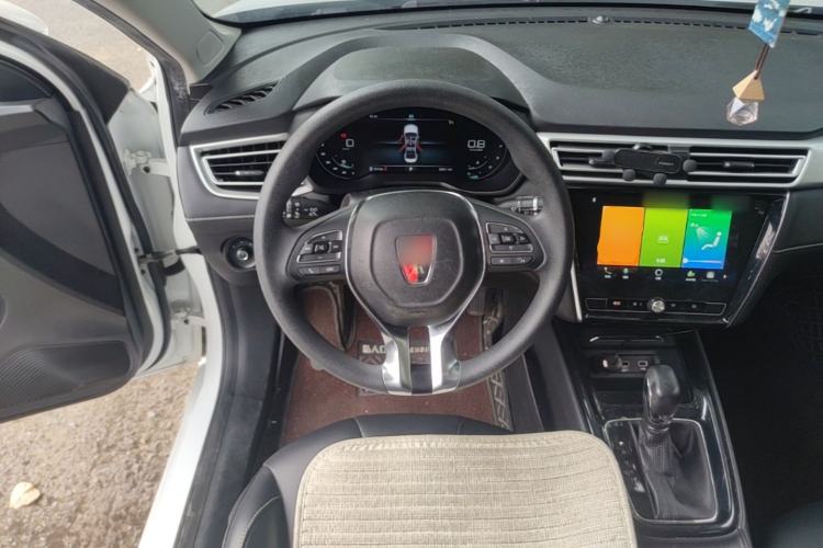 Used Roewe i5 2019 1.5L Automatic 4G Connected Langhao Edition Steering Wheel