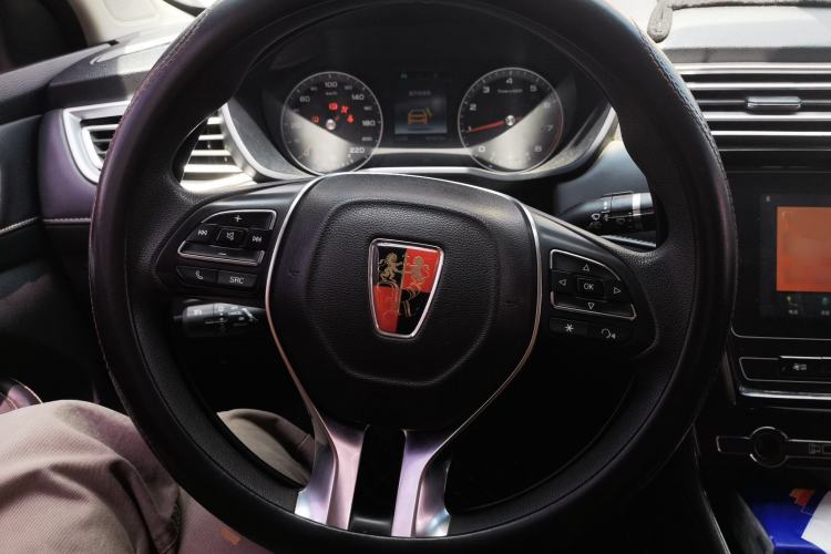 Used Roewe i5 2019 1.5L Manual 4G Connectable Langhao Edition Steering Wheel