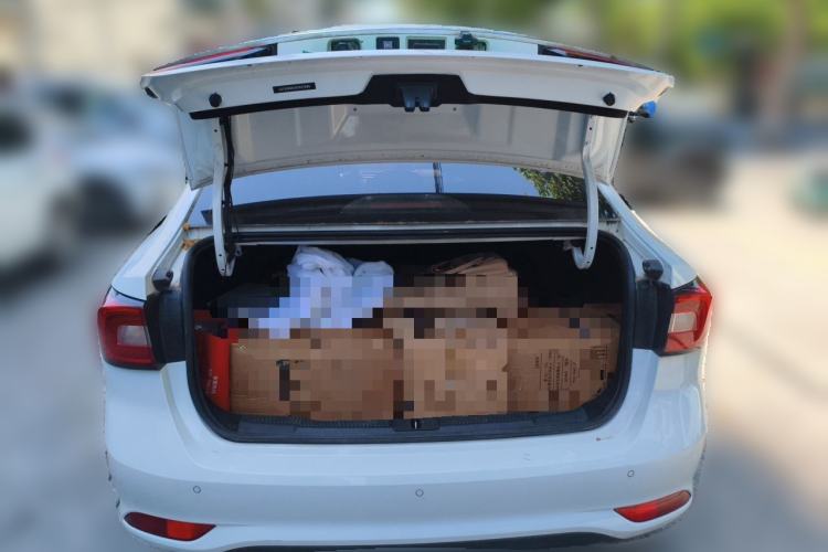 Used Roewe i5 2019 1.5L Manual 4G Connectable Langhao Edition Trunk