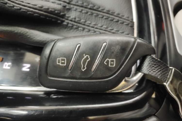 Used Roewe i5 2019 1.5L Automatic 4G Connected Langyue Edition Vehicle Key